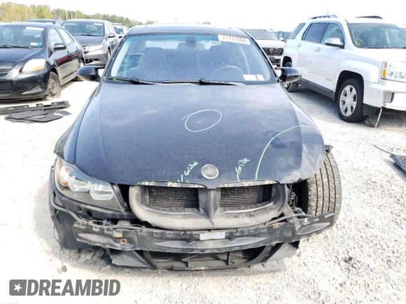2006 BMW 3 Series 330i with VIN WBAVB33566PS10107, listed as a Copart auction lot 71711504 with 144,308 mi miles and Salvage Title. Bid and sale history available at DreamBid. Image 5.