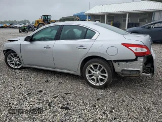 2009 Nissan Maxima S z VIN 1N4AA51E59C809004, wystawiony jako Copart lot #55623395 z przebiegiem 104 300 mil mil oraz Szkoda całkowita • Salvage title. Historia ofert i sprzedaży dostępna na DreamBid. Obrazek 2.