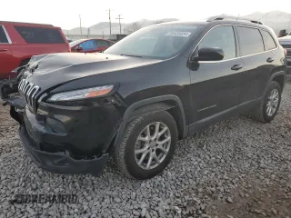 2014 Jeep Cherokee Latitude z VIN 1C4PJMCS6EW147461, wystawiony jako Copart lot #85435034 z przebiegiem 154 692 mil mil oraz Szkoda całkowita • Salvage title. Historia ofert i sprzedaży dostępna na DreamBid. Obrazek 1.