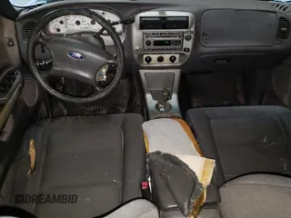 2001 Ford Explorer Sport Trac z VIN 1FMZU67E11UC81408, wystawiony jako Copart lot #64420975 z przebiegiem 185 127 mil mil oraz Szkoda całkowita • Salvage title. Historia ofert i sprzedaży dostępna na DreamBid. Obrazek 8.