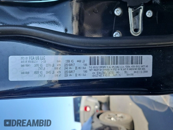 2018 Jeep Compass Latitude with VIN 3C4NJCBB3JT267351, listed as a IAAI auction lot 42715580 with 153,508 mi miles and . Bid and sale history available at DreamBid. Image 33.