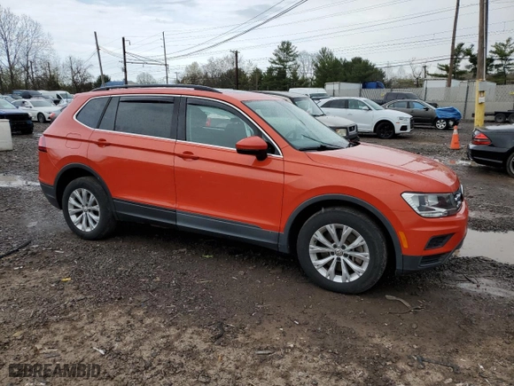 2019 Volkswagen Tiguan SE with VIN 3VV2B7AX8KM152231, listed as a Copart auction lot 52824585 with 43,410 mi miles and Salvage Title. Bid and sale history available at carsss.com. Image 4.
