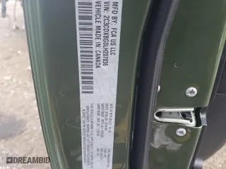 2020 Dodge Charger SXT with VIN 2C3CDXBG0LH207836, listed as a Copart auction lot 82584404 with 15,765 mi miles and Salvage Title. Bid and sale history available at carsss.com. Image 12.