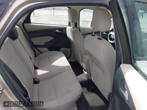 2018 Ford Focus SE with VIN 1FADP3FE7JL230870, listed as a IAAI auction lot 42021541 with 84,000 mi miles. Bid and sale history available at carsss.com. Image 8.