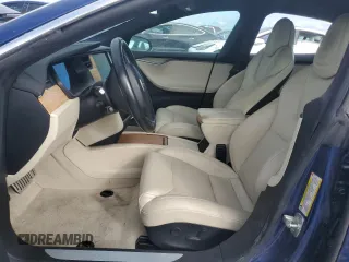 2019 Tesla Model S 100D с VIN 5YJSA1E41KF332086, выставлен на аукционе Copart как лот 74513814 с пробегом Не указан миль и Списание • Salvage title. История ставок и продаж доступна на DreamBid. Изображение 7.