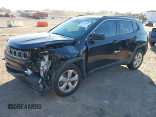 2018 Jeep Compass Latitude with VIN 3C4NJCBB1JT467953, listed as a IAAI auction lot 41254646 with 88,322 mi miles. Bid and sale history available at carsss.com. Image 17.