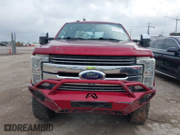 2017 Ford Super Duty F-250 SRW Lariat with VIN 1FT7W2B65HED25087, listed as a IAAI auction lot 42117125 with 122,369 mi miles. Bid and sale history available at carsss.com. Image 12.