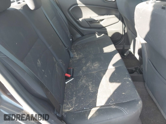 2016 Ford Fiesta SE z VIN 3FADP4BJ8GM184675, wystawiony jako IAAI lot #42169234 z przebiegiem 54 231 mil mil oraz . Historia ofert i sprzedaży dostępna na DreamBid. Obrazek 8.