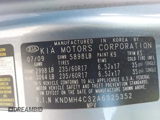 2010 Kia Sedona EX with VIN KNDMH4C32A6325352, listed as a IAAI auction lot 41863846 with 92,813 mi miles. Bid and sale history available at carsss.com. Image 9.