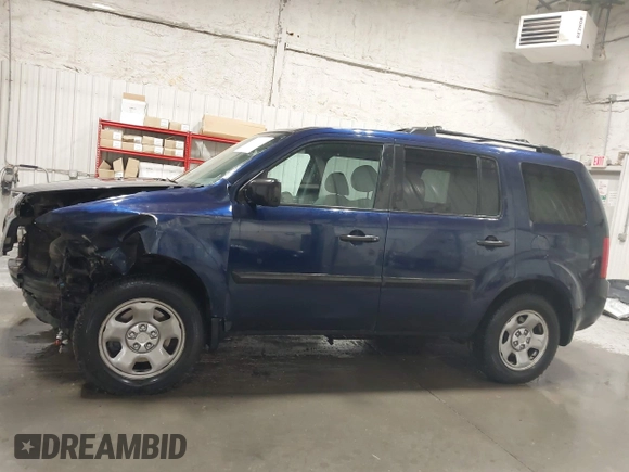 2014 Honda Pilot LX with VIN 5FNYF4H28EB015045, listed as a IAAI auction lot 40132499 with 139,845 mi miles and . Bid and sale history available at DreamBid. Image 15.