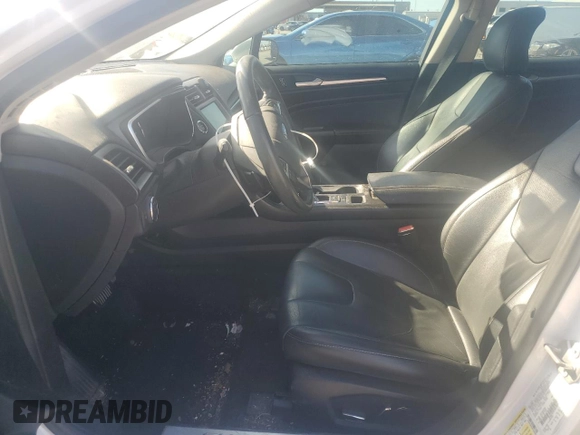 2019 Ford Fusion Titanium with VIN 3FA6P0D95KR180907, listed as a Copart auction lot 43277925 with 125,323 mi miles and Clean Title. Bid and sale history available at carsss.com. Image 7.