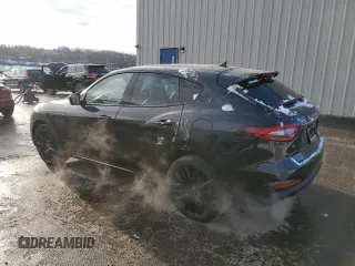2019 Maserati Levante GranSport with VIN ZN661XUS0KX337384, listed as a Copart auction lot 82581764 with 31,926 mi miles and Salvage Title. Bid and sale history available at carsss.com. Image 2.