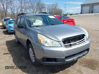 2011 Subaru Outback 2.5i with VIN 4S4BRCAC5B3379776, listed as a IAAI auction lot 41885516 with 284,910 mi miles. Bid and sale history available at carsss.com. Image 1.