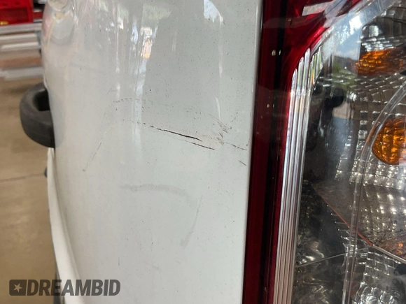 2020 Ford Transit Connect XL z VIN NM0LS7E24L1481506, wystawiony jako IAAI lot #42703132 z przebiegiem 62 368 mil mil oraz . Historia ofert i sprzedaży dostępna na DreamBid. Obrazek 10.