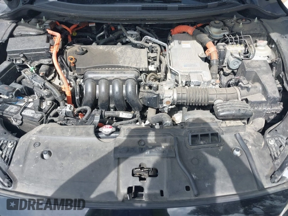 2018 Honda Clarity Plug-In Hybrid with VIN JHMZC5F10JC014054, listed as a IAAI auction lot 41932195 with 100,643 mi miles. Bid and sale history available at carsss.com. Image 10.