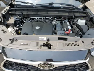 2022 Toyota Highlander LE z VIN 5TDBZRBH4NS176057, wystawiony jako Copart lot #60428025 z przebiegiem 54 600 mil mil oraz Szkoda całkowita • Salvage title. Historia ofert i sprzedaży dostępna na DreamBid. Obrazek 12.