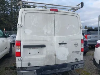 2018 Nissan NV SV with VIN 1N6AF0KY0JN805875, listed as a IAAI auction lot 41632093 with 130,052 mi miles. Bid and sale history available at carsss.com. Image 6.