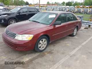 2000 Toyota Avalon XL with VIN 4T1BF28B3YU095209, listed as a IAAI auction lot 42008138 with 276,894 mi miles and . Bid and sale history available at DreamBid. Image 17.