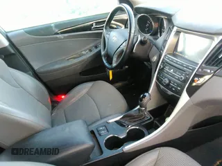 2014 Hyundai Sonata SE with VIN 5NPEC4AC9EH902931, listed as a IAAI auction lot 41594115 with 50,221 mi miles and . Bid and sale history available at DreamBid. Image 5.