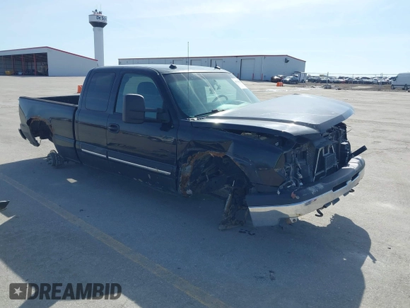 2004 Chevrolet Silverado 1500 Z71 with VIN 2GCEK19T041182019, listed as a IAAI auction lot 41758822 with 166,013 mi miles and . Bid and sale history available at DreamBid. Image 1.