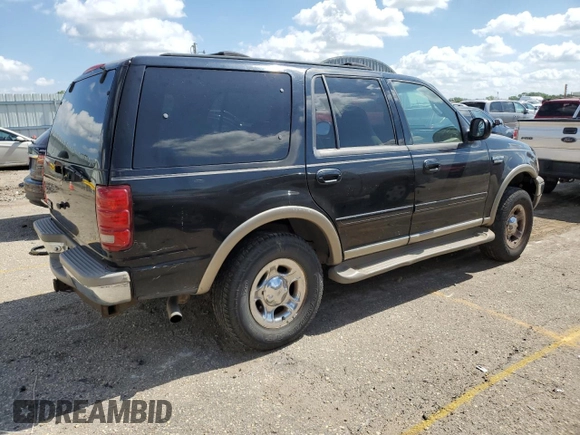 2002 Ford Expedition Eddie Bauer with VIN 1FMPU18L22LA37667, listed as a Copart auction lot 62414565 with 292,660 mi miles and Clean title. Bid and sale history available at DreamBid. Image 3.