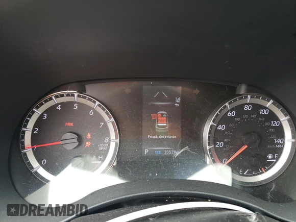 2022 Toyota Highlander L z VIN 5TDCZRBH1NS216485, wystawiony jako Copart lot #64766914 z przebiegiem 33 579 mil mil oraz Szkoda całkowita • Salvage title. Historia ofert i sprzedaży dostępna na DreamBid. Obrazek 9.