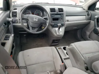 2011 Honda CR-V LX z VIN 3CZRE3H36BG700588, wystawiony jako Copart lot #59962965 z przebiegiem 148 146 mil mil oraz Czysty tytuł • Clean title. Historia ofert i sprzedaży dostępna na DreamBid. Obrazek 8.