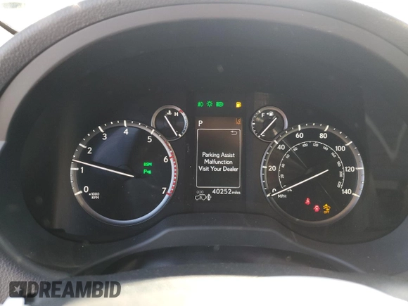 2023 Lexus GX 460 Luxury z VIN JTJGM7BX1P5364962, wystawiony jako Copart lot #51045965 z przebiegiem 40 252 mil mil oraz Szkoda całkowita • Salvage title. Historia ofert i sprzedaży dostępna na DreamBid. Obrazek 9.