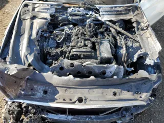 2018 Mercedes-Benz C 300 с VIN 55SWF4KB5JU270650, выставлен на аукционе Copart как лот 67551414 с пробегом Не указан миль и На запчасти • Non repairable. История ставок и продаж доступна на DreamBid. Изображение 11.
