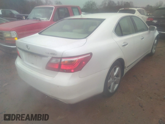 2012 Lexus LS 460 z VIN JTHBL5EF2C5108653, wystawiony jako IAAI lot #41557072 z przebiegiem 122 568 mil mil oraz . Historia ofert i sprzedaży dostępna na DreamBid. Obrazek 4.