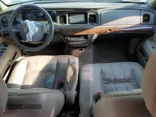 2010 Mercury Grand Marquis LS z VIN 2MEBM7FV4AX636897, wystawiony jako Copart lot #53387985 z przebiegiem Nie podano mil oraz Szkody całkowita. Historia ofert i sprzedaży dostępna na DreamBid. Obrazek 8.
