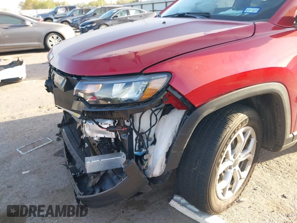 2025 Jeep Compass Latitude с VIN 3C4NJDBN9ST553240, выставлен на аукционе IAAI как лот 41806367 с пробегом 2 508 миль миль и . История ставок и продаж доступна на DreamBid. Изображение 6.