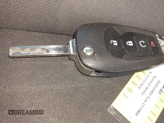 2020 Chevrolet Trax LT z VIN KL7CJLSB9LB316058, wystawiony jako IAAI lot #42084196 z przebiegiem 61 921 mil mil oraz . Historia ofert i sprzedaży dostępna na DreamBid. Obrazek 11.