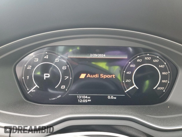 2022 Audi RS 5 Sportback z VIN WUAAWCF53NA902427, wystawiony jako Copart lot #45095014 z przebiegiem 13 104 mil mil oraz . Historia ofert i sprzedaży dostępna na DreamBid. Obrazek 9.