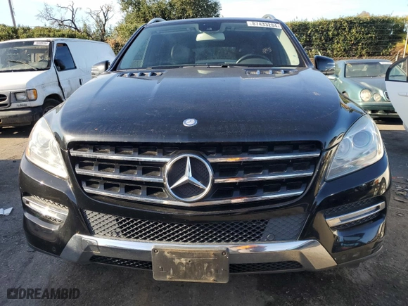 2012 Mercedes-Benz M-Class ML 350 with VIN 4JGDA5HB5CA033345, listed as a Copart auction lot 87433284 with 193,125 mi miles and Clean Title. Bid and sale history available at carsss.com. Image 5.