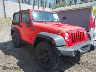 2013 Jeep Wrangler Sahara with VIN 1C4AJWBG8DL581783, listed as a IAAI auction lot 42126522 with 40,101 mi miles. Bid and sale history available at carsss.com. Image 21.