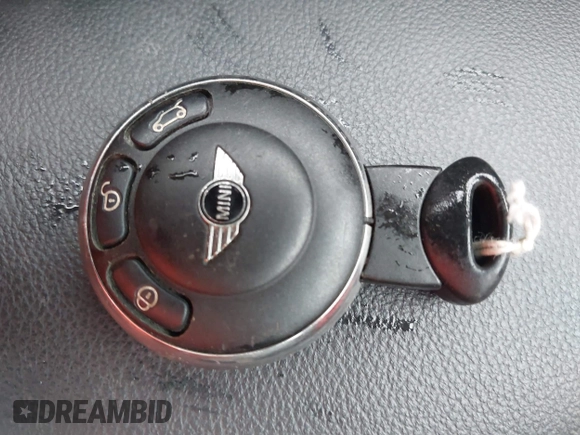 2013 MINI Countryman S ALL4 with VIN WMWZC5C5XDWP31652, listed as a IAAI auction lot 42127716 with 82,601 mi miles and . Bid and sale history available at DreamBid. Image 11.