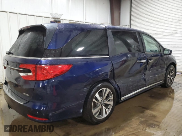 2022 Honda Odyssey Touring with VIN 5FNRL6H8XNB037772, listed as a Copart auction lot 52757215 with 358,099 mi miles and Salvage Title. Bid and sale history available at DreamBid. Image 3.