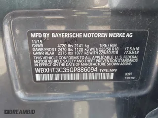 2016 BMW X1 xDrive28i with VIN WBXHT3C35GP886094, listed as a IAAI auction lot 42009639 with 61,739 mi miles. Bid and sale history available at carsss.com. Image 9.