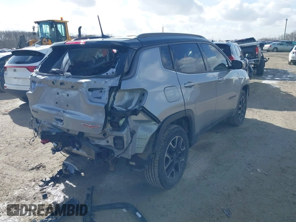 2018 Jeep Compass Trailhawk with VIN 3C4NJDDB6JT501744, listed as a IAAI auction lot 41727027 with 68,410 mi miles and . Bid and sale history available at carsss.com. Image 4.