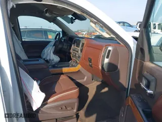 2017 Chevrolet Silverado 1500 High Country with VIN 3GCUKTEJ8HG172685, listed as a IAAI auction lot 41030890 with 113,688 mi miles. Bid and sale history available at carsss.com. Image 5.