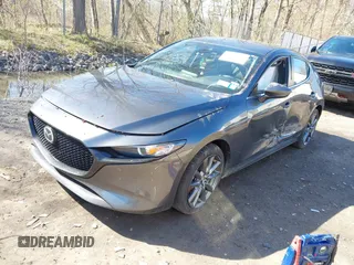 2020 Mazda 3 with VIN JM1BPBLMXL1160464, listed as a IAAI auction lot 42127954 with 70,073 mi miles and . Bid and sale history available at DreamBid. Image 17.