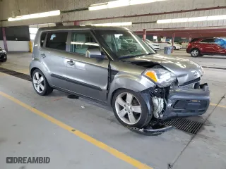 2011 Kia Soul ! with VIN KNDJT2A24B7222414, listed as a Copart auction lot 81518614 with 140,209 mi miles and Non Repairable. Bid and sale history available at carsss.com. Image 4.