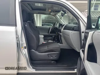 2010 Toyota 4Runner Trail with VIN JTEBU5JR6A5005677, listed as a IAAI auction lot 42053158 with 249,747 mi miles and . Bid and sale history available at DreamBid. Image 5.