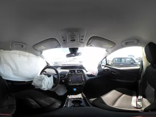 2020 Toyota Prius L Eco z VIN JTDKARFU3L3111990, wystawiony jako IAAI lot #41964834 z przebiegiem 67 873 mil mil oraz . Historia ofert i sprzedaży dostępna na DreamBid. Obrazek 18.