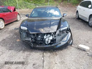 2024 Porsche Taycan z VIN WP0AA2Y19RSA13473, wystawiony jako IAAI lot #41991992 z przebiegiem 9 395 mil mil oraz . Historia ofert i sprzedaży dostępna na DreamBid. Obrazek 10.