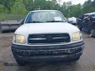 2001 Toyota Tundra SR5 with VIN 5TBRN34161S216827, listed as a IAAI auction lot 41942730 with 204,185 mi miles and . Bid and sale history available at DreamBid. Image 12.
