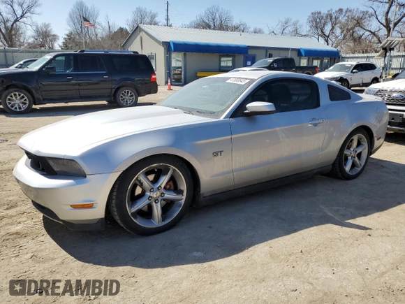 2010 Ford Mustang GT with VIN 1ZVBP8CH8A5143204, listed as a Copart auction lot 47880645 with 75,040 mi miles and Salvage Title. Bid and sale history available at carsss.com. Image 1.