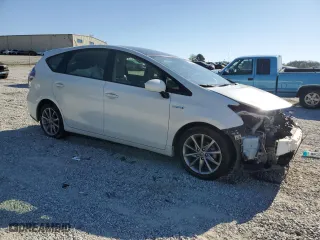 2017 Toyota Prius v Two with VIN JTDZN3EU1HJ055875, listed as a Copart auction lot 50333895 with 140,685 mi miles and Salvage Title. Bid and sale history available at carsss.com. Image 4.