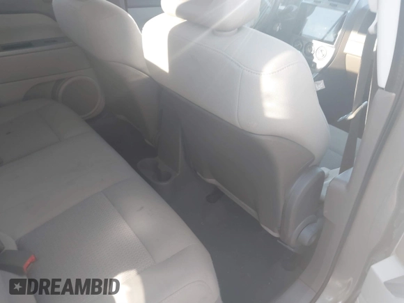 2007 Jeep Compass Sport with VIN 1J8FT47W57D158543, listed as a IAAI auction lot 41817636 with 241,439 mi miles. Bid and sale history available at carsss.com. Image 8.